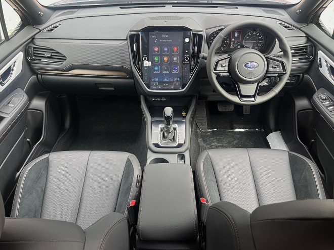 Subaru Forester 2.0i-S EU Touring Black FT Horizon Blue Pearl