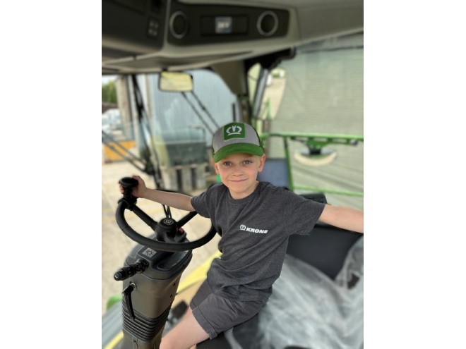 Krone Born to Perform T-Shirt, Krone Dealer, High quality, dark grey T-Shirt is available in various children's sizes, child's t-shirt, agri-wear, Genuine Krone merchandise, Krone Fan shop, UK postage, click & collect, Startin Tractors