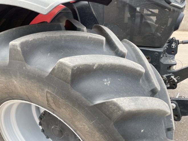 Case IH Puma 200 CVX Front Linkage Accuguide Ready
