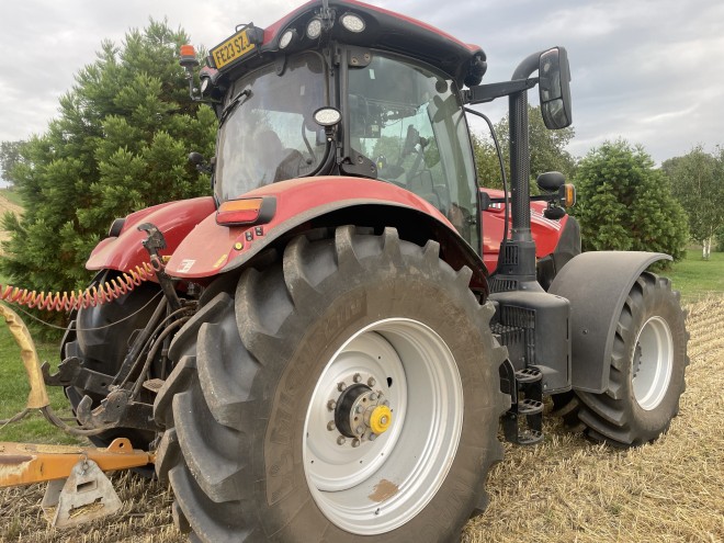 Case IH Puma 200 CVX Front Linkage Full Accuguide