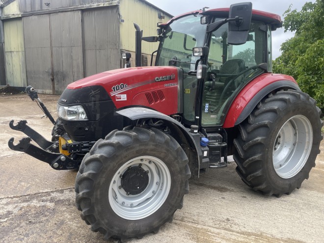 Case IH Farmall 100C Powershuttle Hi Lo C/W Front linkage and Front PTO