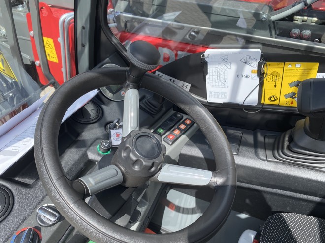 Weidemann 4512 T Premium with Euro headstock pallet tines Ex demo