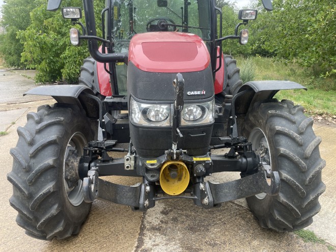 Case IH Farmall 100C Powershuttle Hi Lo C/W Front linkage and Front PTO