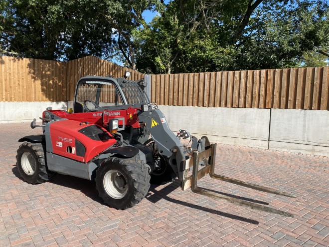 Weidemann T4512 Euro Headstock