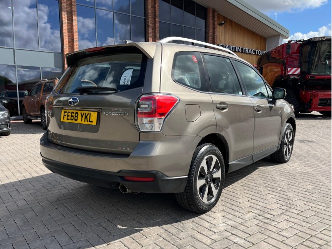 Subaru Forester XE PREMIUM SYMMETRCAL AWD