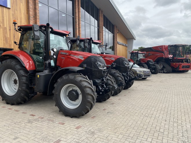 Case IH Puma 150 Semi Powershift Front Linkage