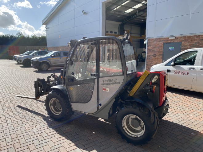 Weidemann T4512 Euro Headstock