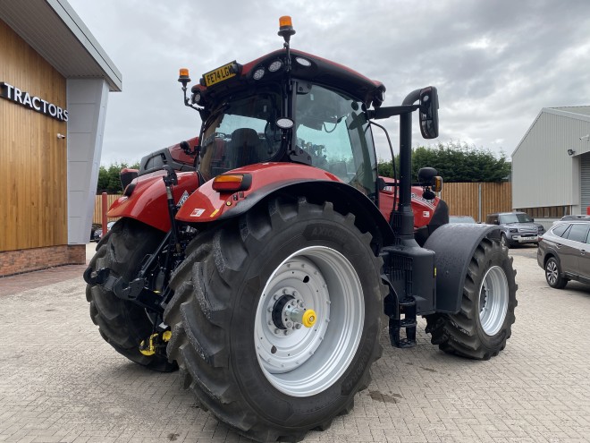 Case IH Puma 220 Powershift, Front linkage, Front pto, Dual motion seat Accuguide ready
