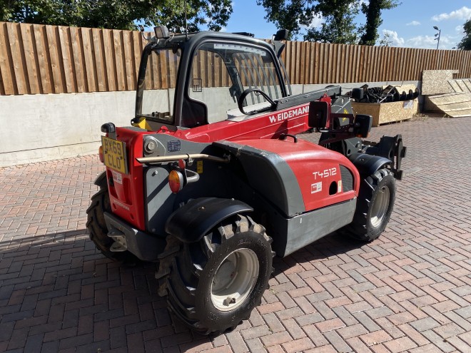 Weidemann T4512 Euro Headstock
