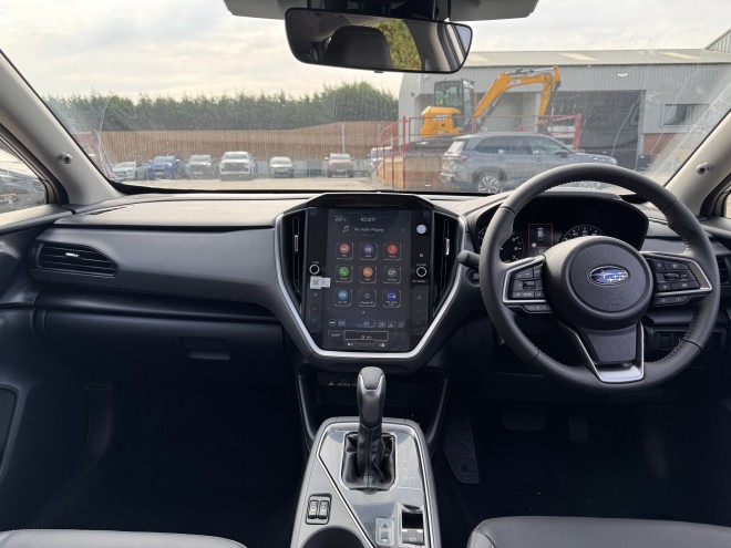 Subaru Crosstrek Touring 2.0 e-Boxer AT AWD Crystal White Pearl