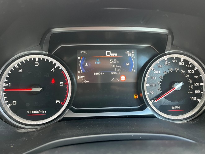Isuzu D-max 1.9 V-Cross Double Cab 4x4 Auto
