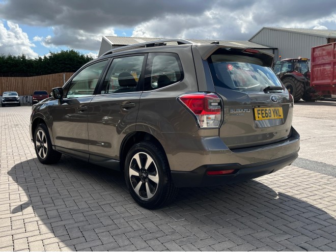 Subaru Forester XE PREMIUM SYMMETRCAL AWD