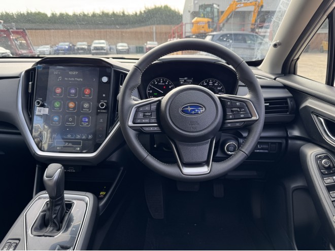 Subaru Crosstrek Touring 2.0 e-Boxer AT AWD Crystal White Pearl