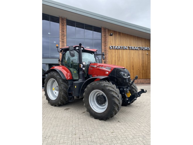 Case IH Puma 220 Powershift, Front linkage, Front pto, Dual motion seat Accuguide ready