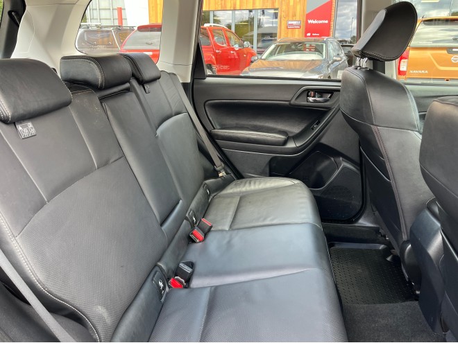 Subaru Forester XE PREMIUM SYMMETRCAL AWD