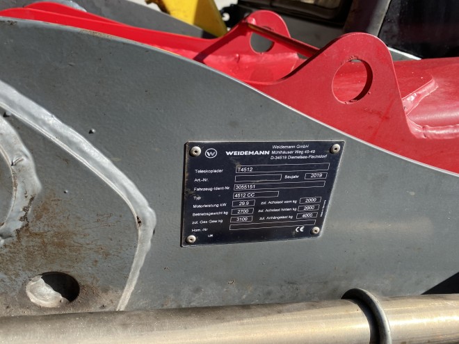 Weidemann T4512 Euro Headstock