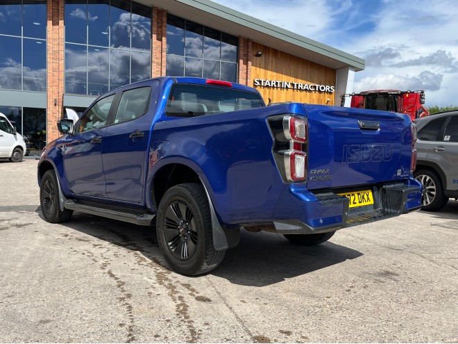 Isuzu D-max 1.9 V-Cross Double Cab 4x4 Auto