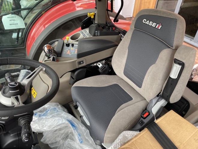 Case IH Puma 150 Semi Powershift Front Linkage