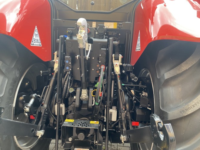 Case IH Puma 150 Semi Powershift Front Linkage
