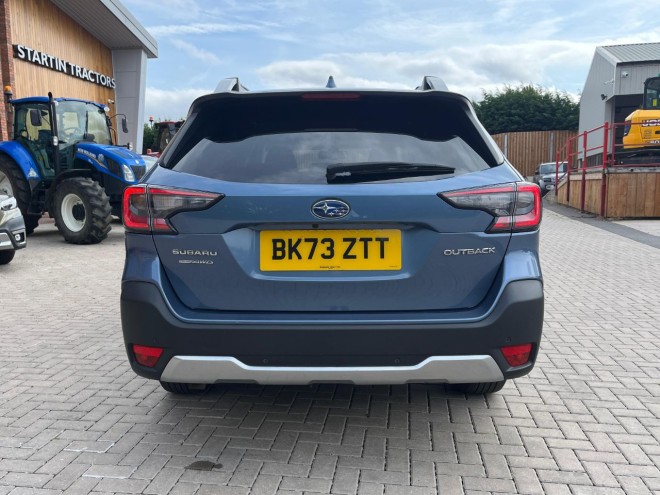 Subaru Outback 2.5i Touring 5dr Lineartronic