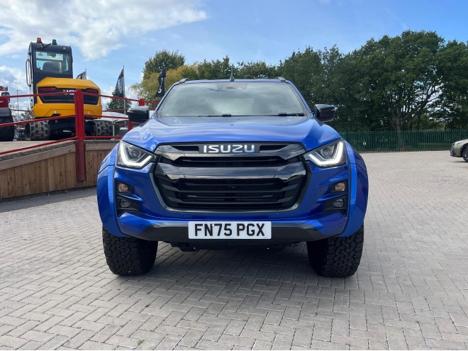 Isuzu D Max Arctic Trucks AT35 Auto