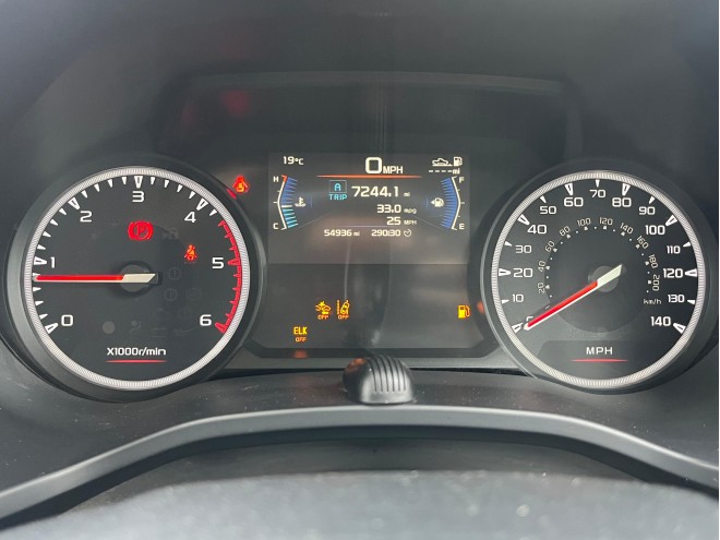 Isuzu D-Max DL20 Double Cab Mercury Silver