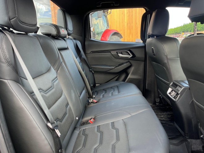 Isuzu D-MAX Arctic Trucks AT35 Auto