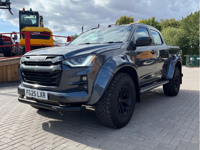 Isuzu D-MAX Arctic Trucks AT35 Auto