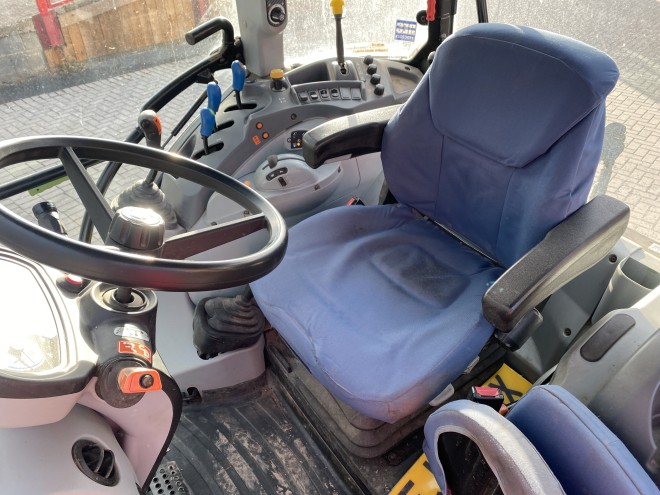 New Holland T5.105 Hi-lo Power shuttle