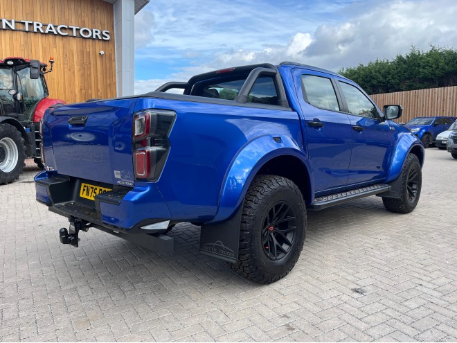 Isuzu D Max Arctic Trucks AT35 Auto