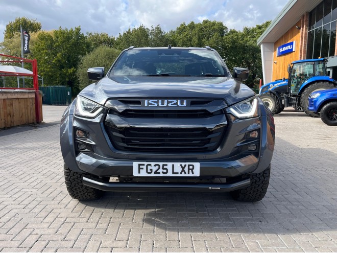 Isuzu D-MAX Arctic Trucks AT35 Auto