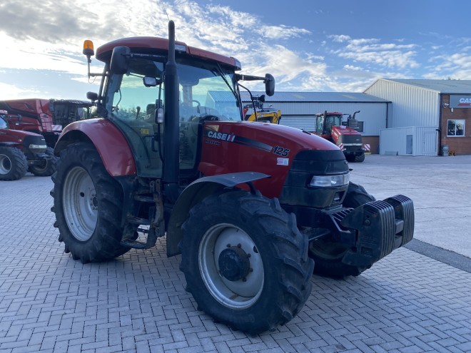 Case IH Maxxum 125 Multicontroller 17 X 16 50 Kph Suspension