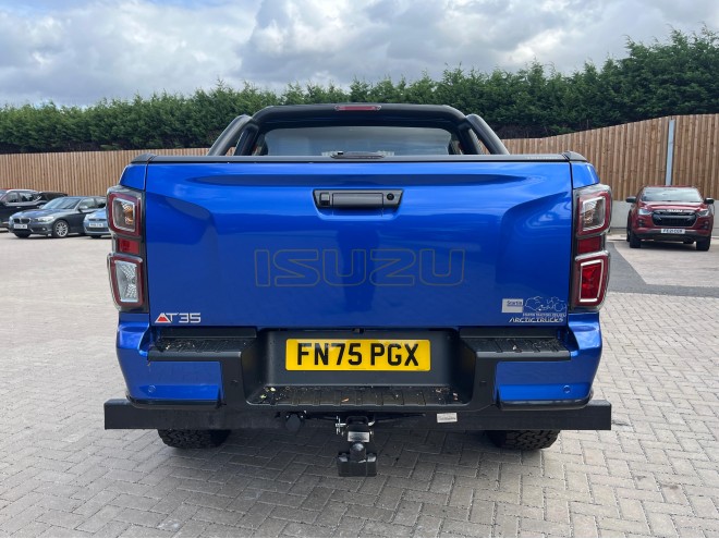 Isuzu D Max Arctic Trucks AT35 Auto