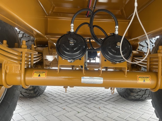 Richard Western SF18 HS Plus Silage Trailer with Air and Hydraulic brakes