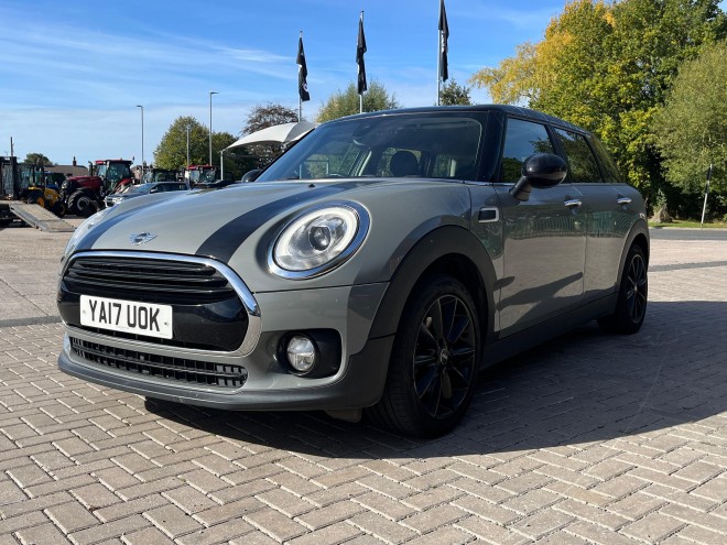 Mini Cooper Cooper D 2.0 6dr Auto