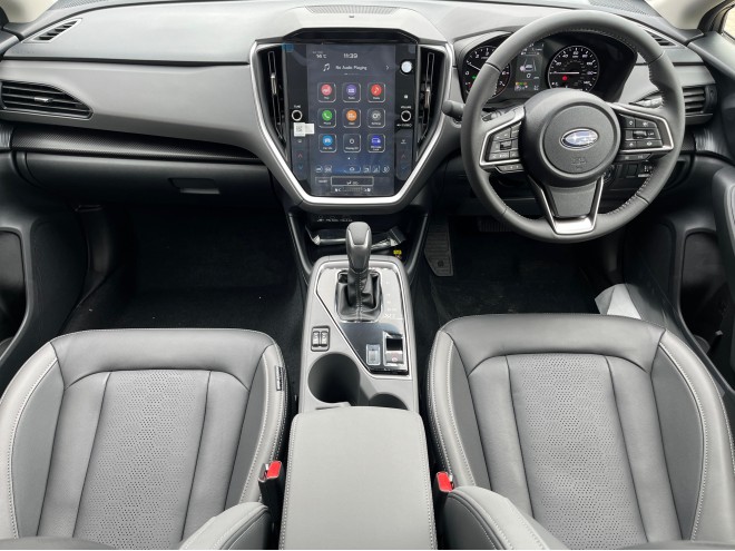 Subaru Crosstrek Touring 2.0 e-Boxer AT AWD YH Crystal Black Silica