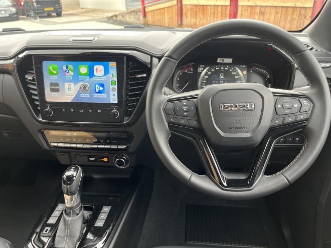 Isuzu D-Max V-Cross Auto Obsidian Grey