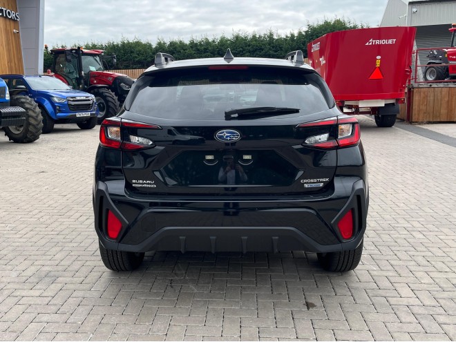 Subaru Crosstrek Touring 2.0 e-Boxer AT AWD YH Crystal Black Silica