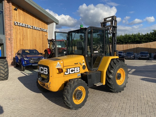 JCB 926 4WD C/W Pallet Tines