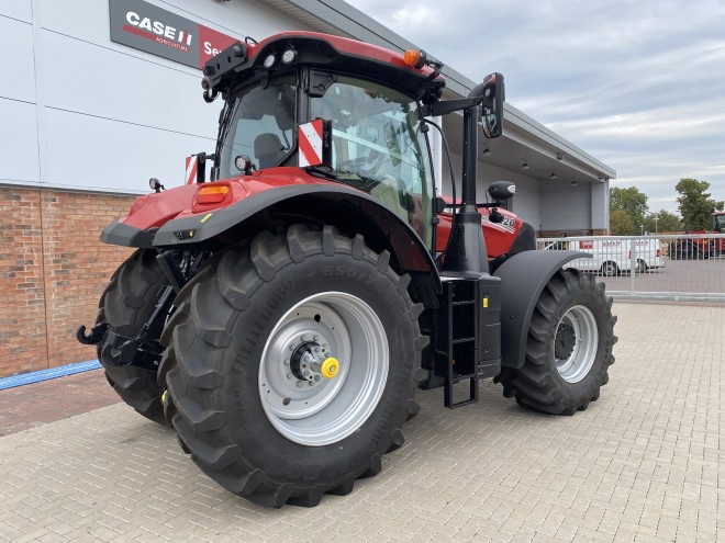 Case IH Puma 220 AFS Connect Powerdrive full powershift C/w Front Linkage Pro 1200 Screen