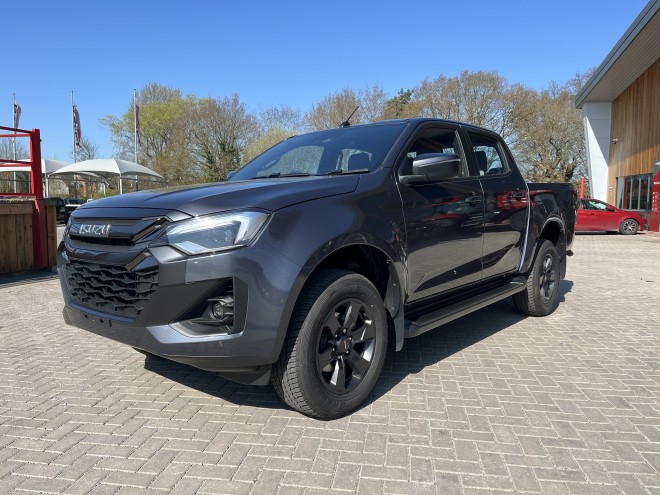 Isuzu D-Max V-Cross Auto Obsidian Grey