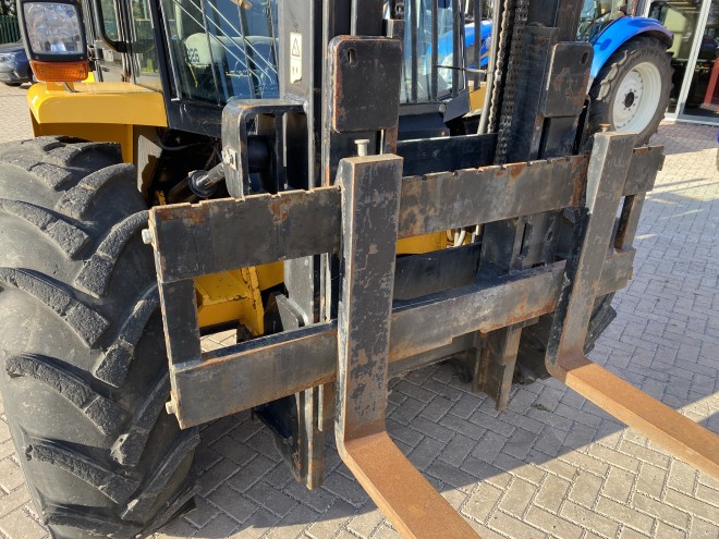 JCB 926 4WD C/W Pallet Tines