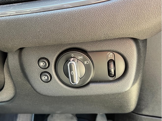 Mini Cooper Cooper D 2.0 6dr Auto