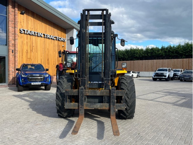 JCB 926 4WD C/W Pallet Tines