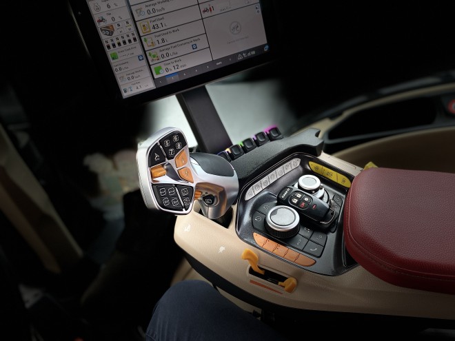 Case IH Puma 200 CVX AFS Connect C/W Front Linkage and Full Accuguide