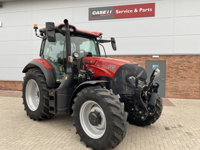 Case IH Maxxum 145 Active drive 8 C/W Front linkage and Loader ready
