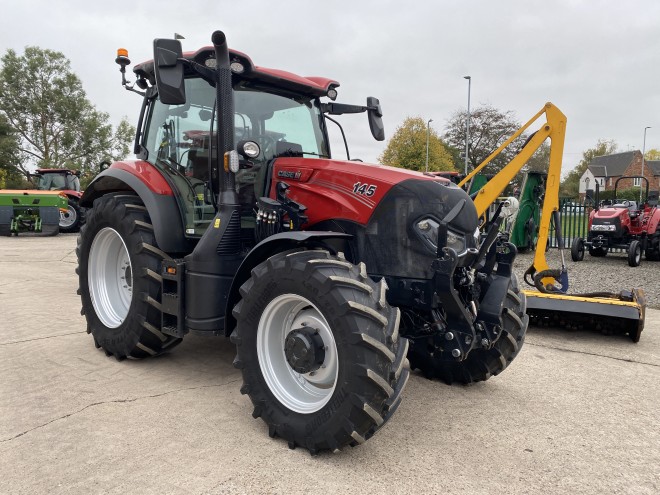 Case IH Maxxum 145 Active drive 8 C/W Front linkage and Loader ready