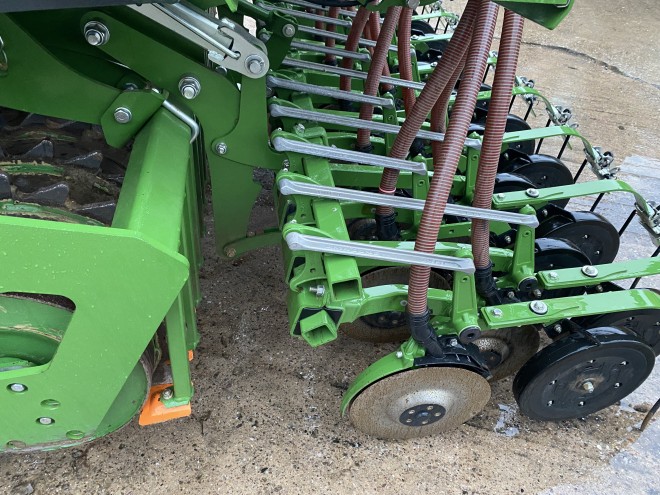 Amazone 3M Combination Drill, Centaya 3000 Super 3m drill Isobus paired with KG3001 special  3m Power Harrow