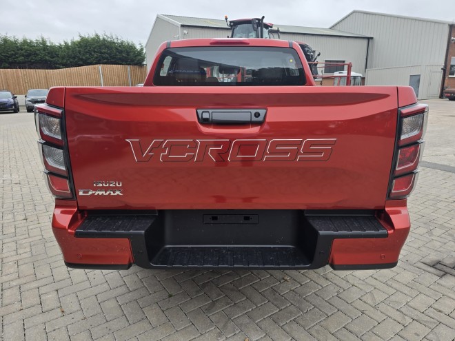 Isuzu DMAX V-Cross Manual Sienna Orange