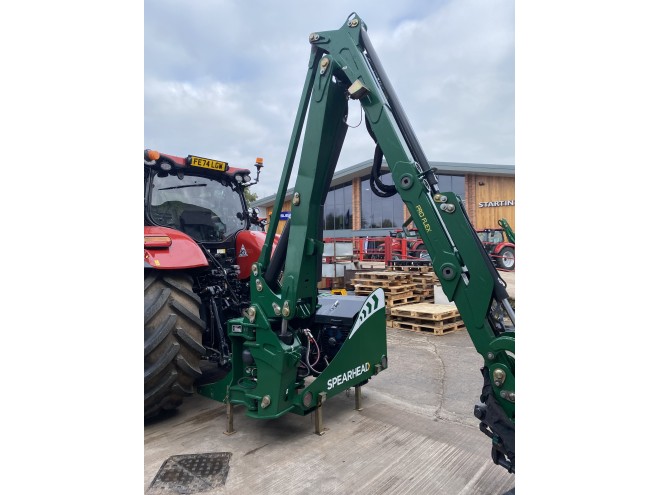 Spearhead Twiga Flex 80T Propilot ,Oil cooler head and arm float C/W 1.6M Flail head with hydraulic roller and hood